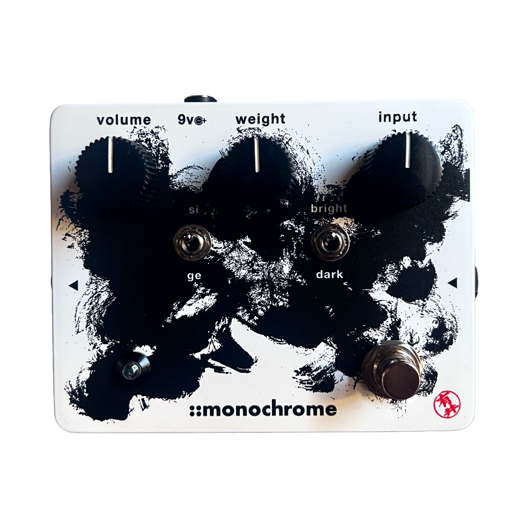 fuzz one | white (black knobs)