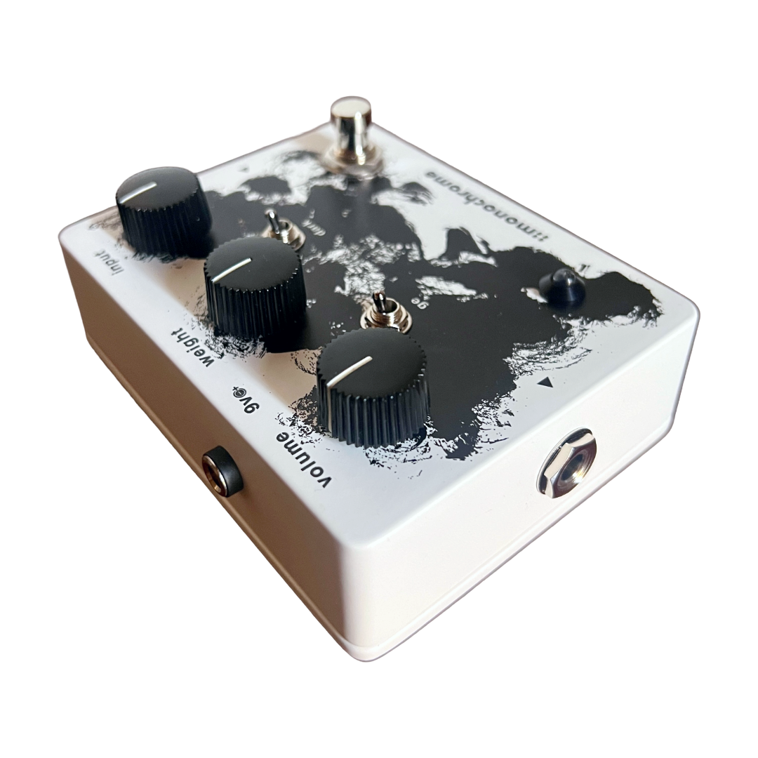 fuzz one | white (black knobs)